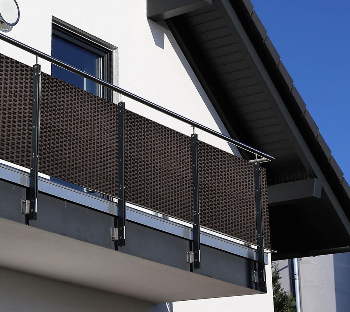 Rattan-als-balkongelaender Rattan-als-balkongelaender